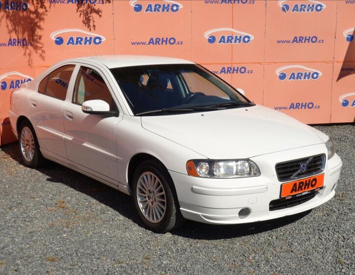 Volvo S60 Sedan / Limuzína 2,4 l 93 kw