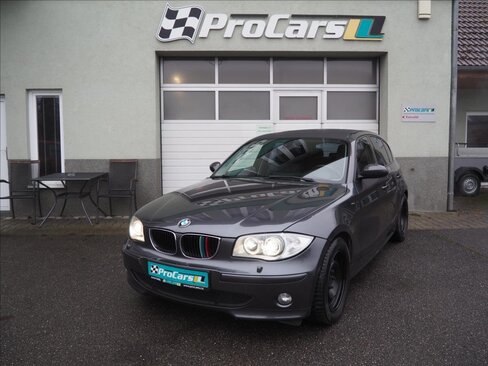 BMW Řada 1 Hatchback 2,0 l 120 kw