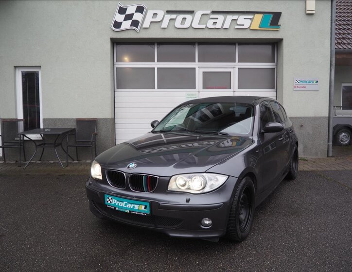 BMW Řada 1 Hatchback 2,0 l 120 kw