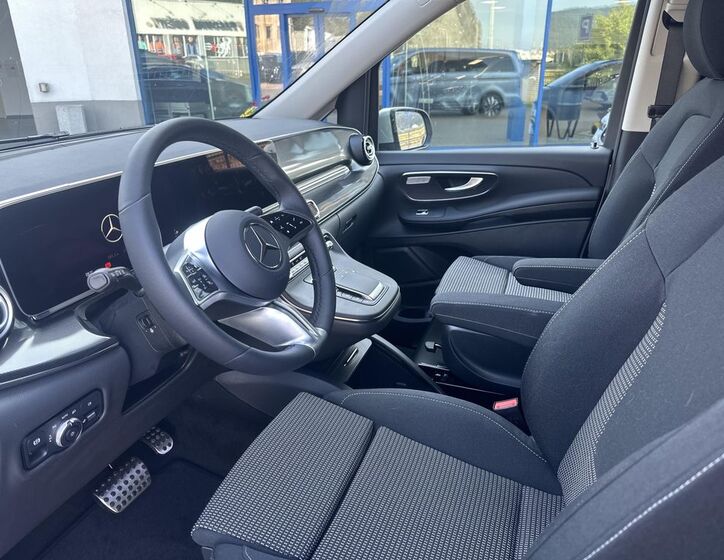 Mercedes-Benz Třídy V 9