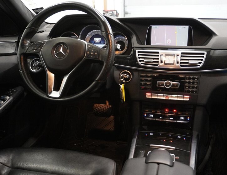 Mercedes-Benz Třídy E Kombi 3,0 l 190 kw