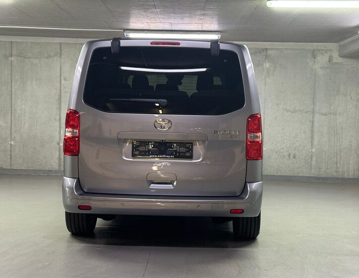 Toyota ProAce Verso 6
