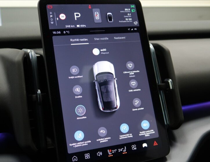 Volvo EX30 Hatchback 0,0 200 kw