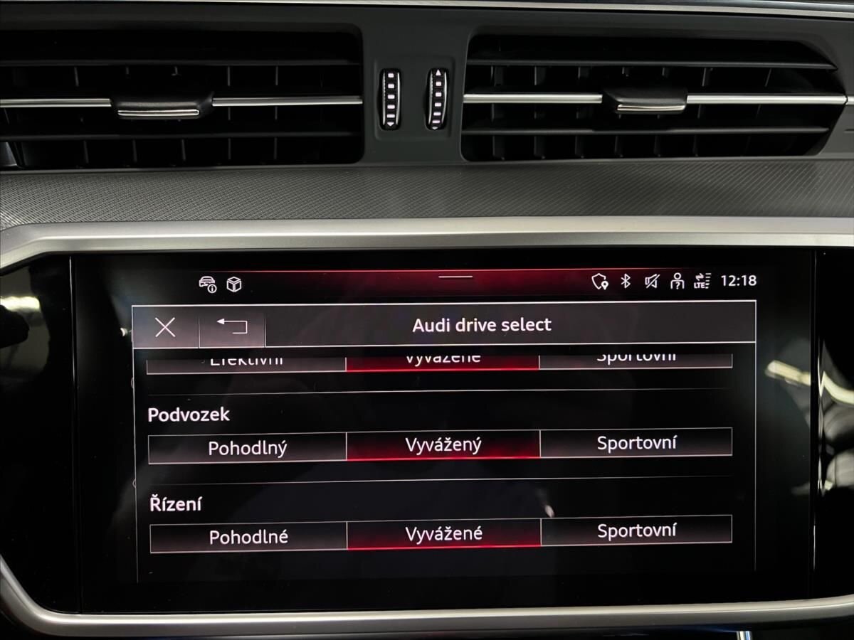 Audi A6 Allroad Kombi 3,0 l 210 kw