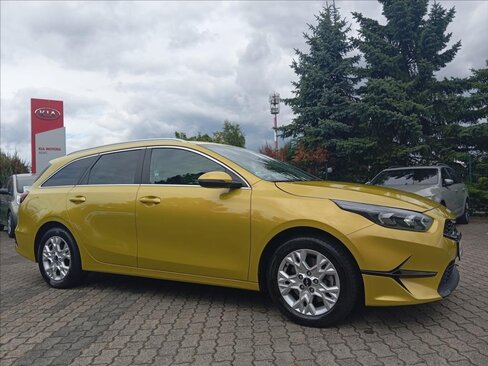 KIA Ceed Kombi 1,5 l 118 kw