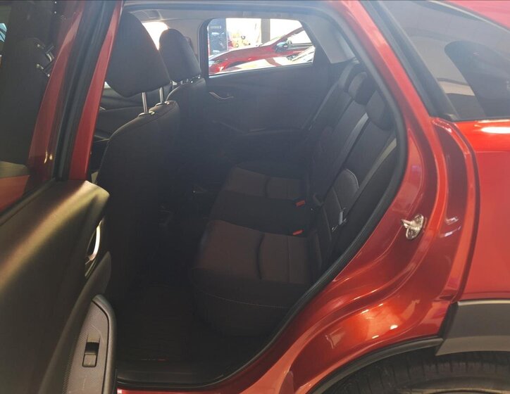 Mazda CX-3 6