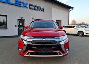 Mitsubishi Outlander SUV / Terénní 2,4 l 165 kw