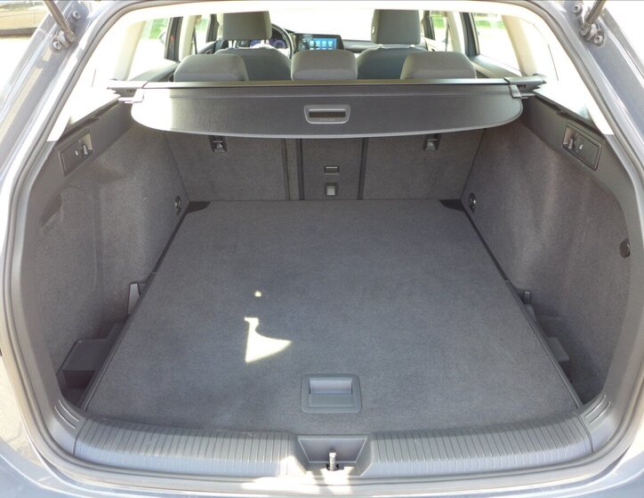 Volkswagen Golf Kombi 2,0 l 85 kw