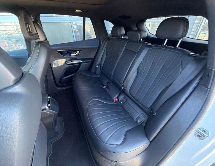 Mercedes-Benz EQE SUV / Terénní 0,0 215 kw