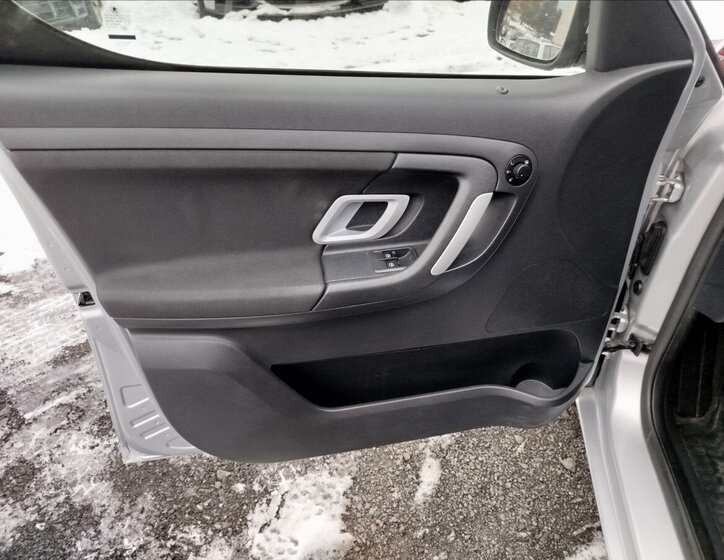 Škoda Roomster MPV 1,6 l 77 kw