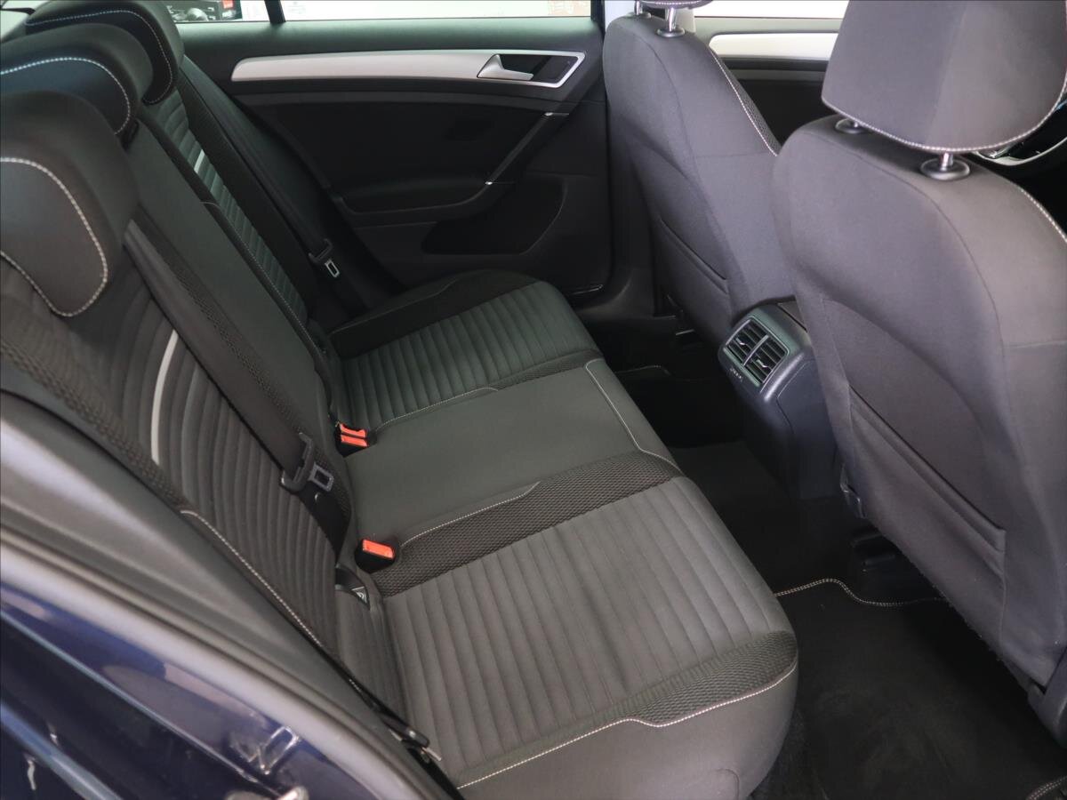 Volkswagen Golf Kombi 1,4 l 92 kw