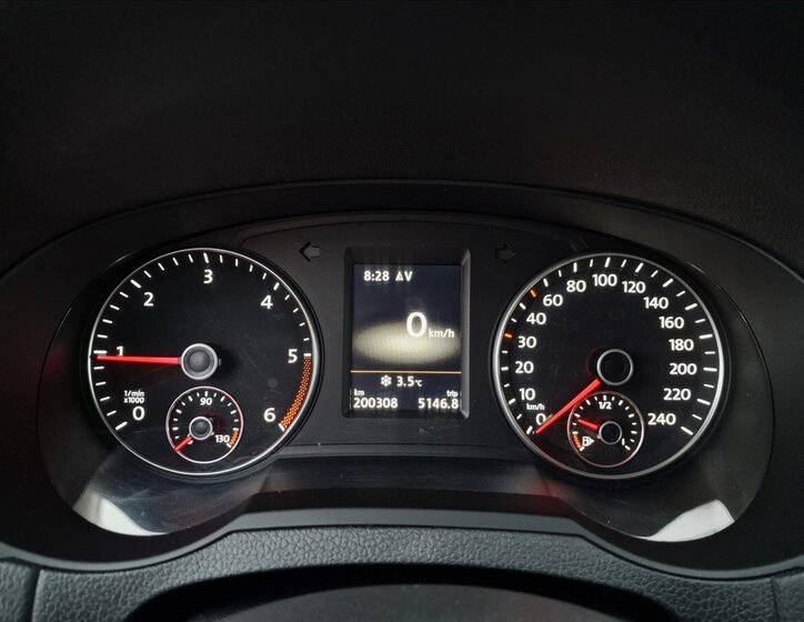 Volkswagen Sharan Kombi 2,0 l 110 kw