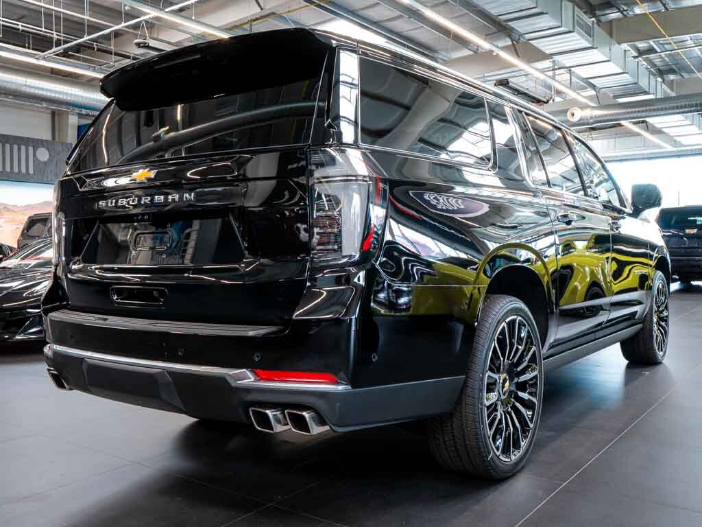 Chevrolet Suburban SUV / Terénní 6,2 l 313 kw