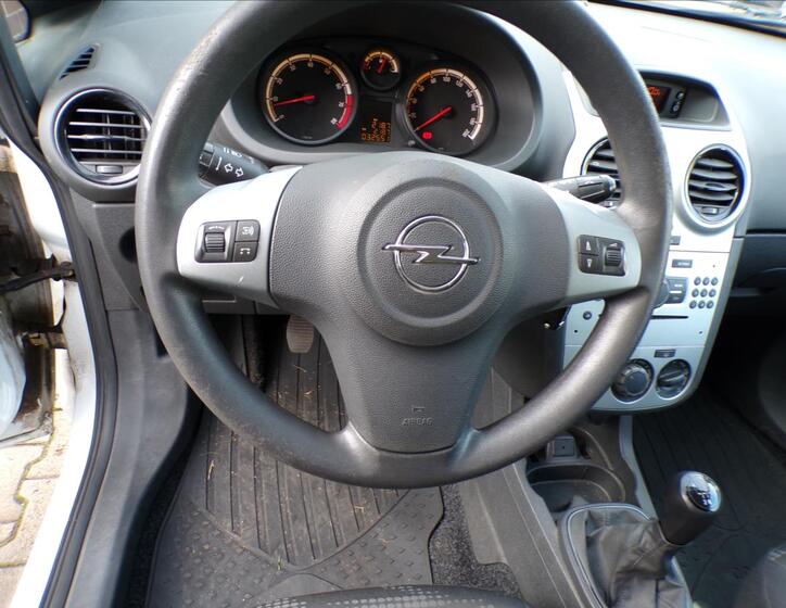 Opel Corsa 12