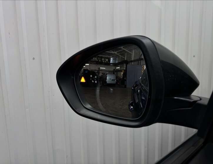 Alfa Romeo Stelvio 39