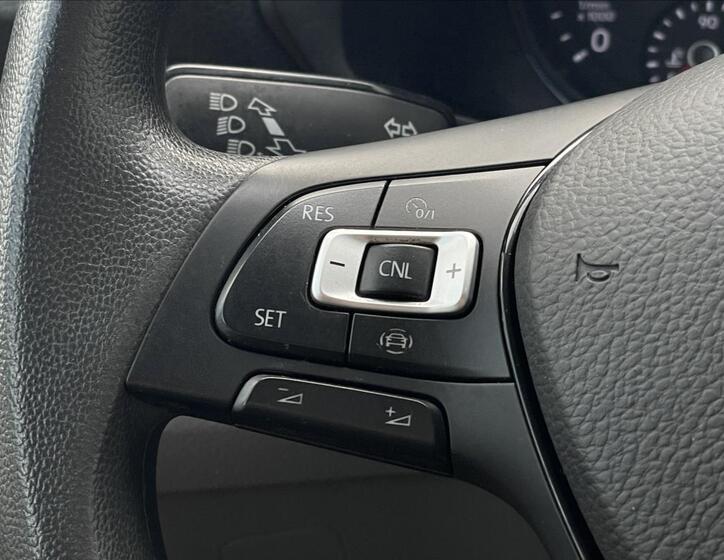 Volkswagen Crafter 10