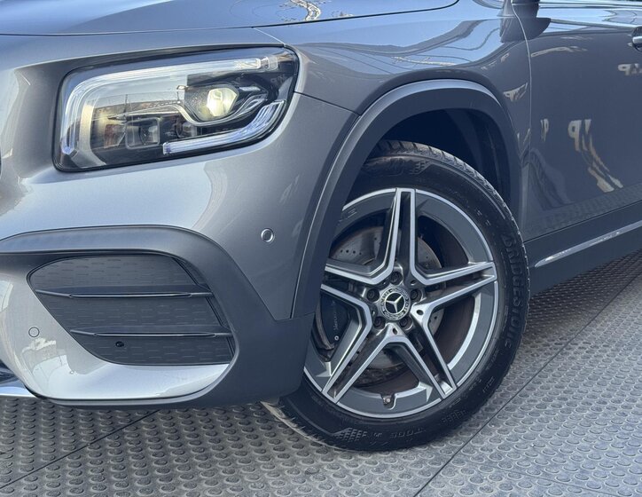 Mercedes-Benz GLB SUV / Terénní 2,0 l 110 kw