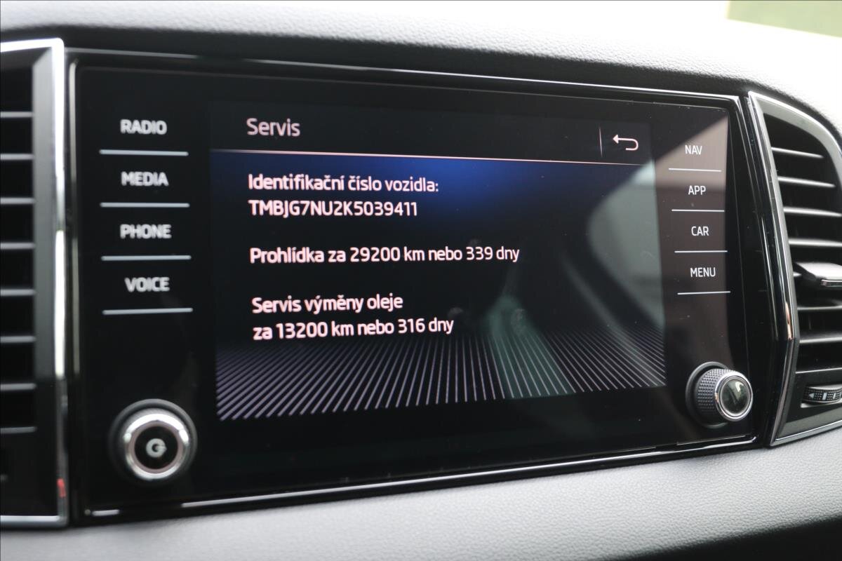 Škoda Karoq Kombi 1,6 l 85 kw