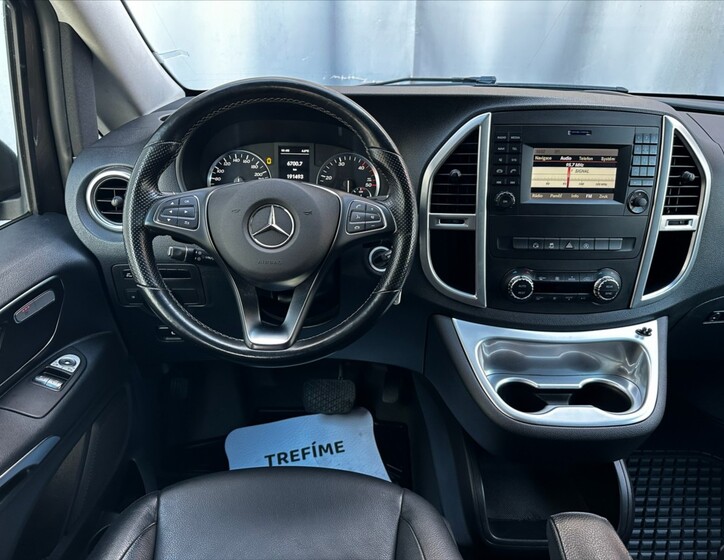Mercedes-Benz Vito 17