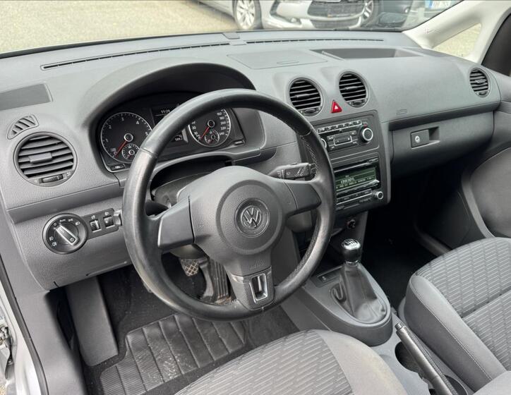 Volkswagen Caddy 27