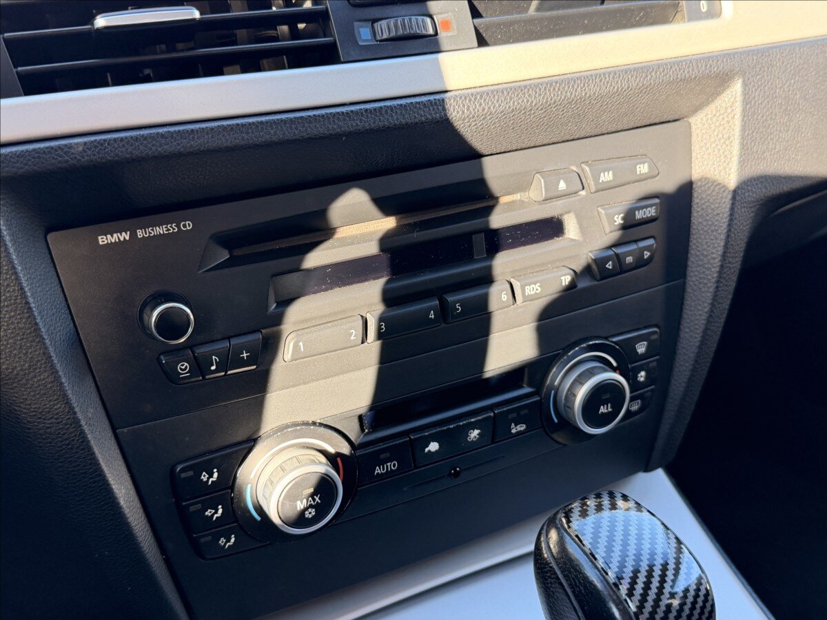 BMW Řada 3 Kombi 2,0 l 105 kw