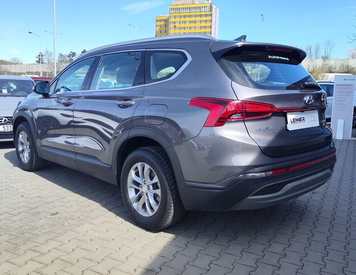 Hyundai Santa Fe SUV / Terénní 2,2 l 142 kw