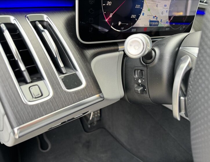 Mercedes-Benz Třídy S 6