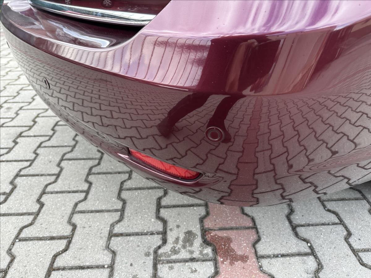 Toyota Avensis Kombi 1,8 l 109 kw