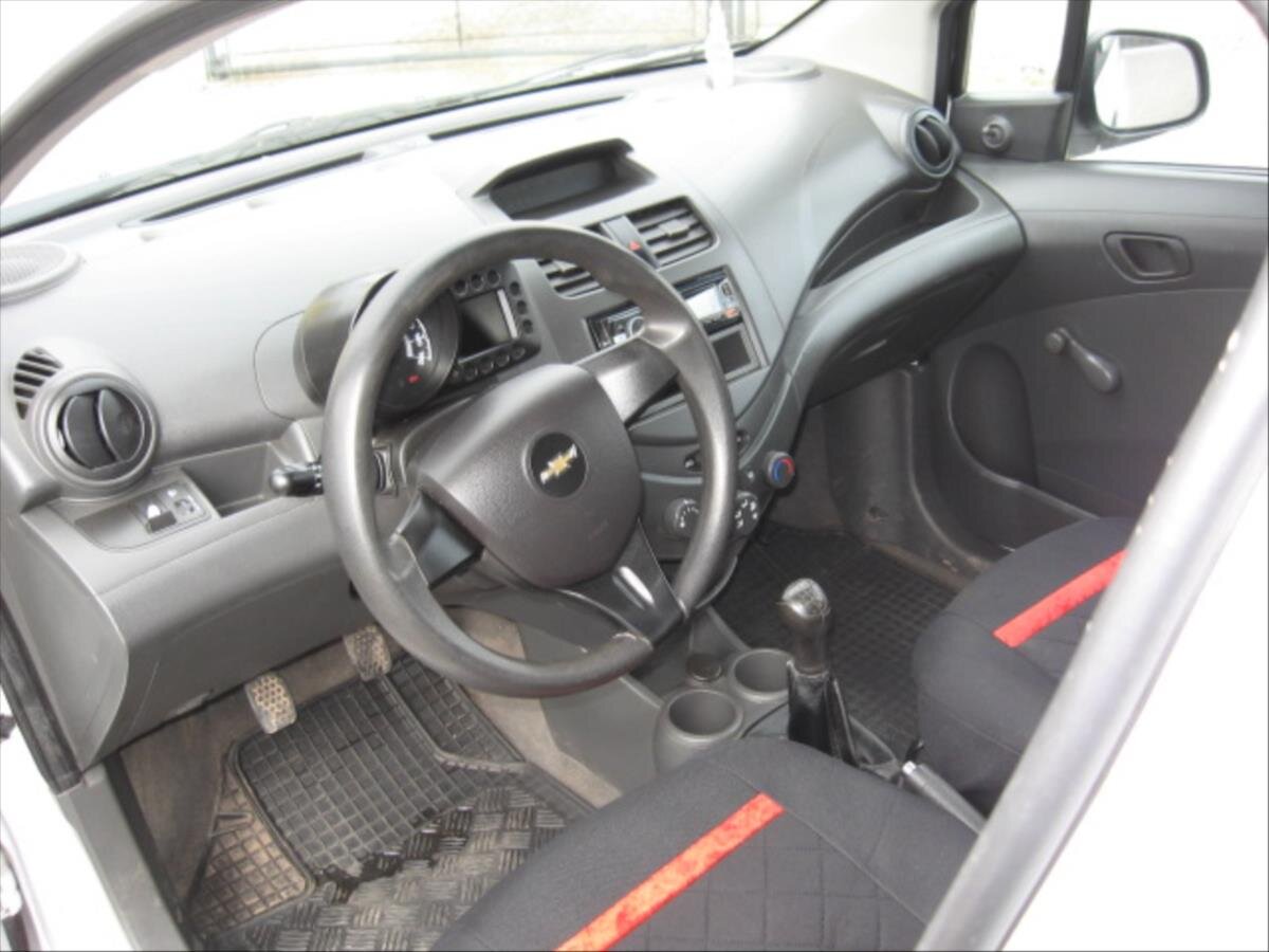 Chevrolet Spark Kombi 995,0 50 kw