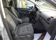 Volkswagen Touran Kombi 1,6 l 77 kw