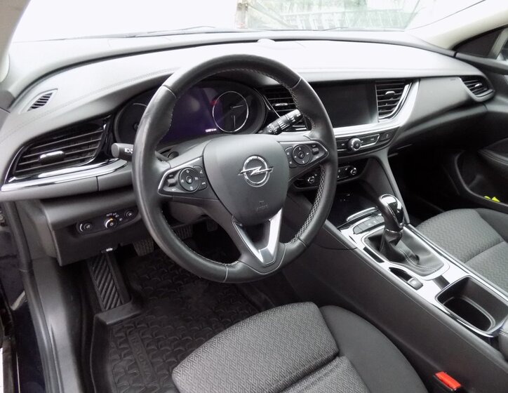 Opel Insignia 13