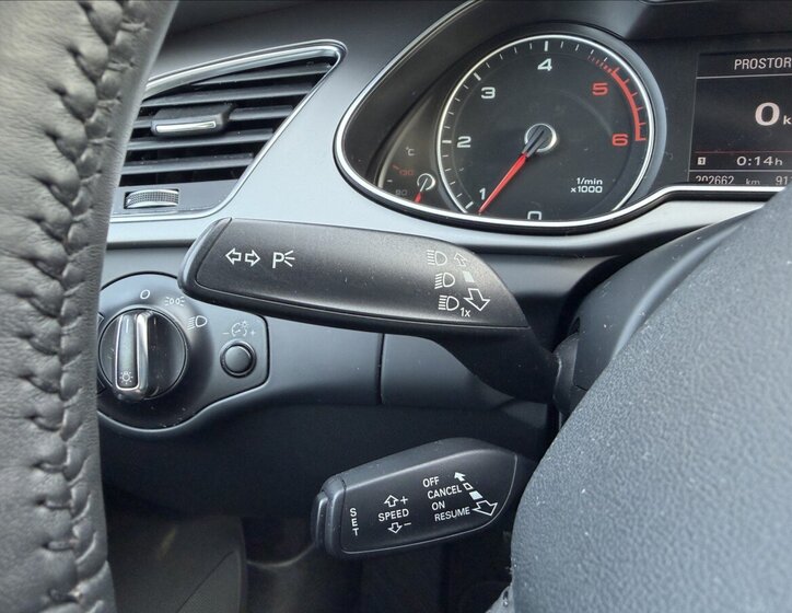 Audi A4 Kombi 2,0 l 88 kw