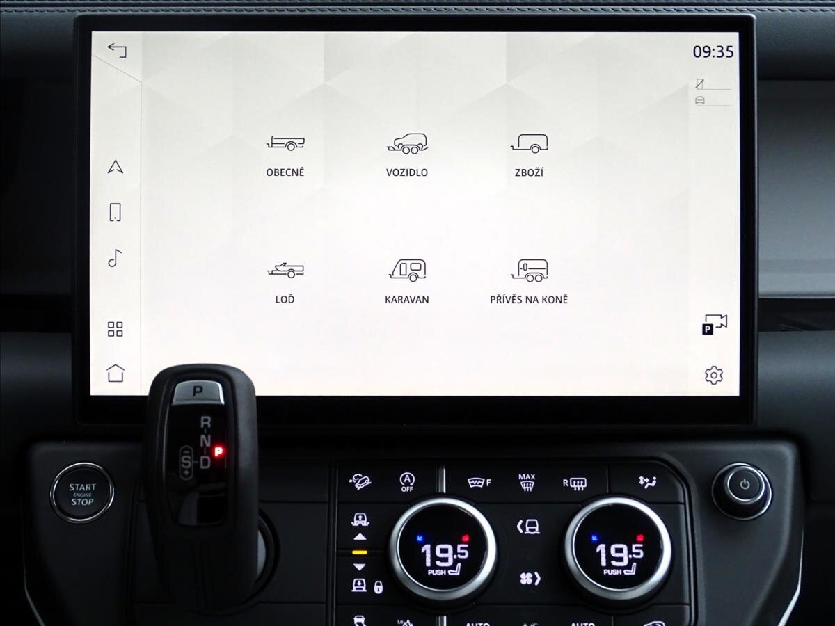 Land Rover Defender SUV / Terénní 5,0 l 313 kw