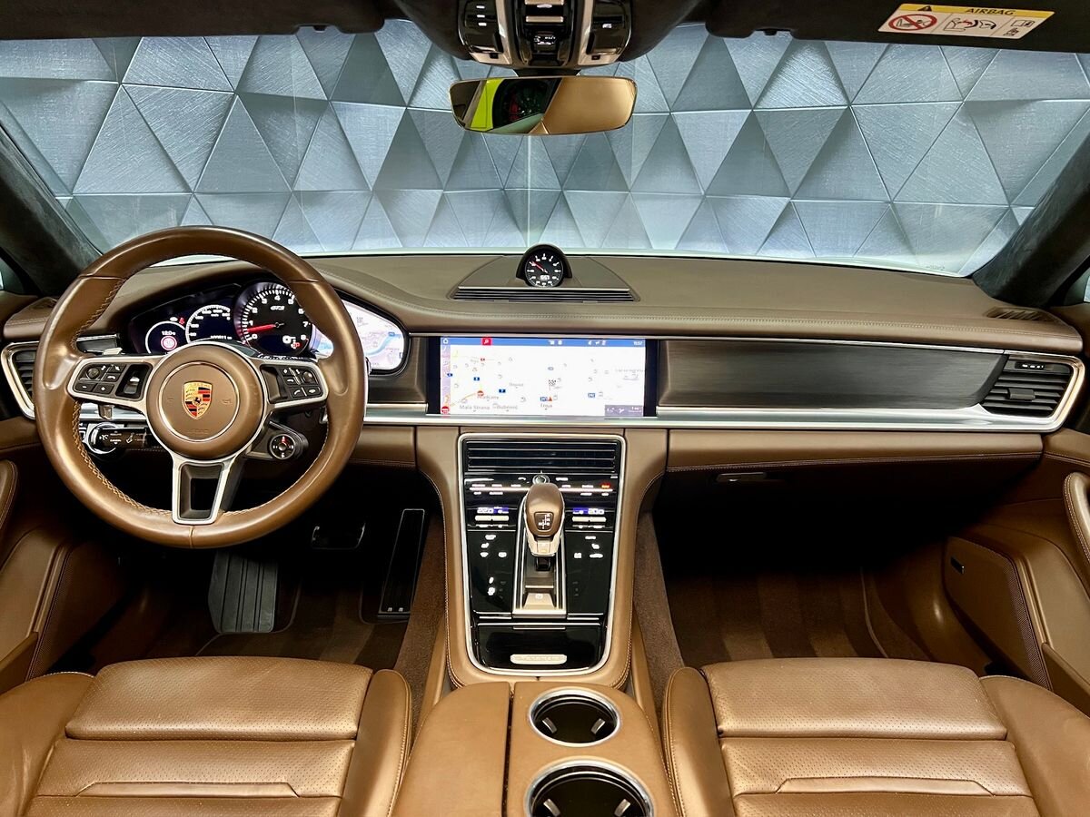 Porsche Panamera Kombi 4,0 l 338 kw