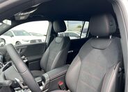 Mercedes-Benz EQB 11