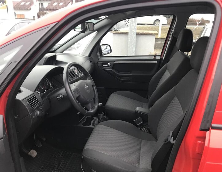 Opel Meriva Kombi 1,4 l 66 kw