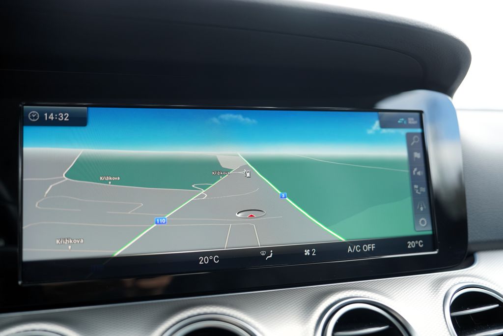 Mercedes-Benz Třídy E