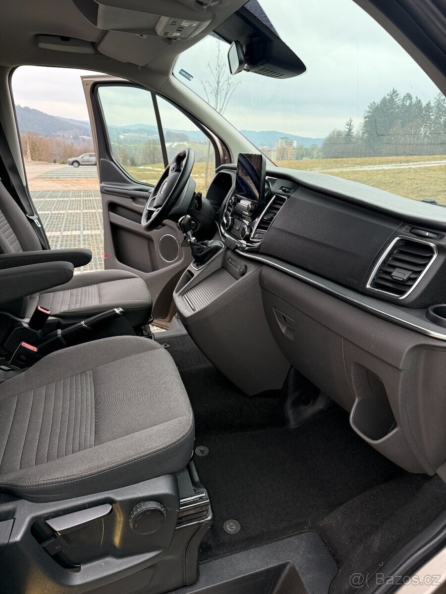 Ford Tourneo Custom VAN-Minibus 0,0 110 kw