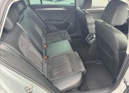 Škoda Superb Kombi 2,0 l 147 kw