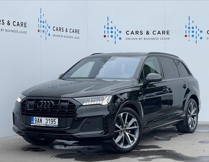 Audi Q7 1
