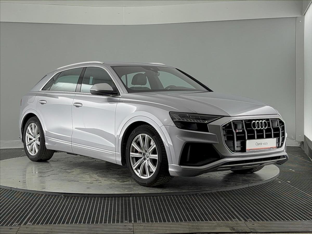 Audi SQ8 SUV / Terénní 4,0 l 373 kw