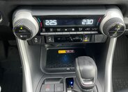 Toyota RAV4 24