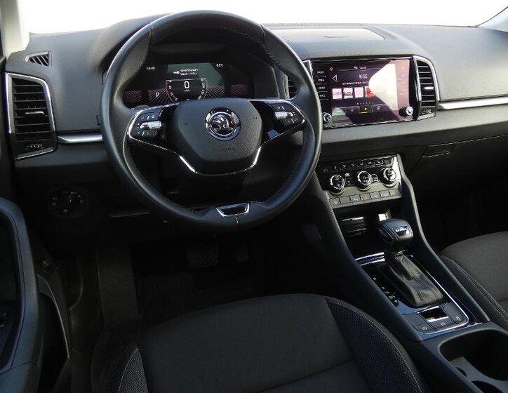 Škoda Karoq SUV / Terénní 1,5 l 110 kw