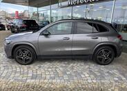 Mercedes-Benz GLA 3