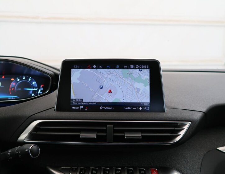 Peugeot 5008 SUV / Terénní 1,2 l 96 kw