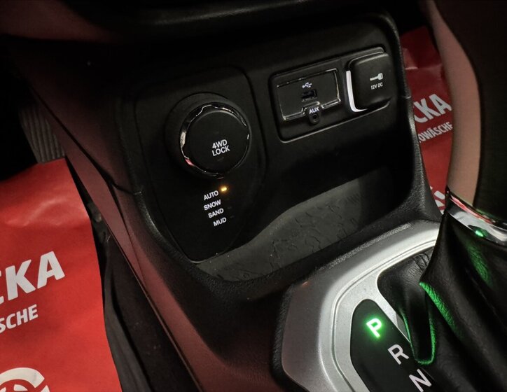 Jeep Renegade SUV 1,4 l 125 kw