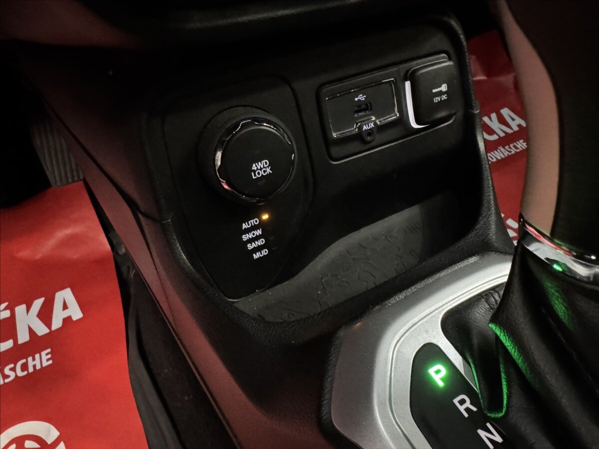 Jeep Renegade SUV 1,4 l 125 kw