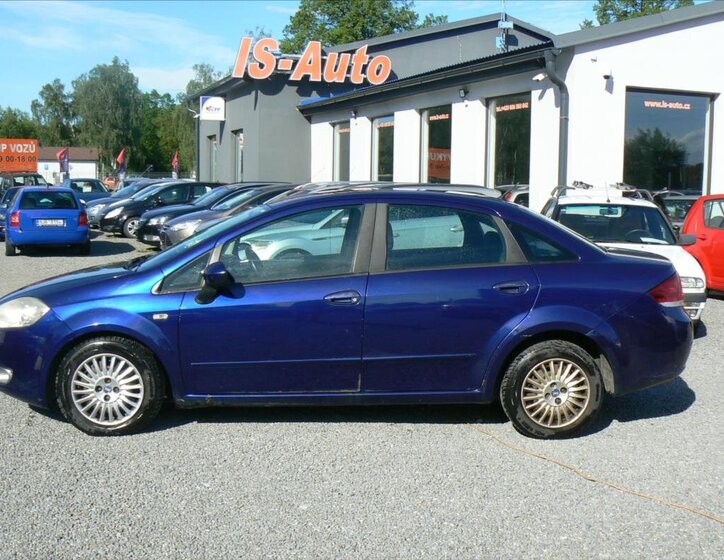 Fiat Linea Sedan / Limuzína 1,4 l 88 kw