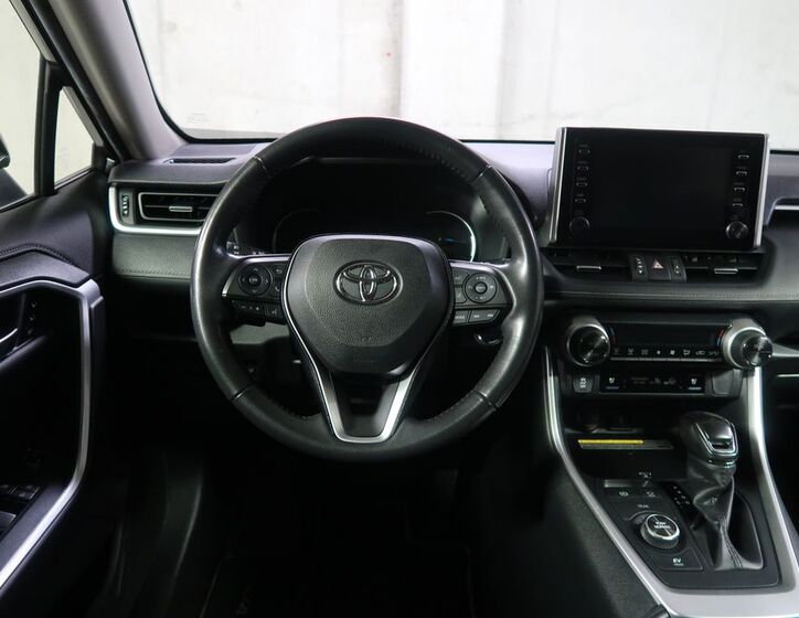 Toyota RAV4 18