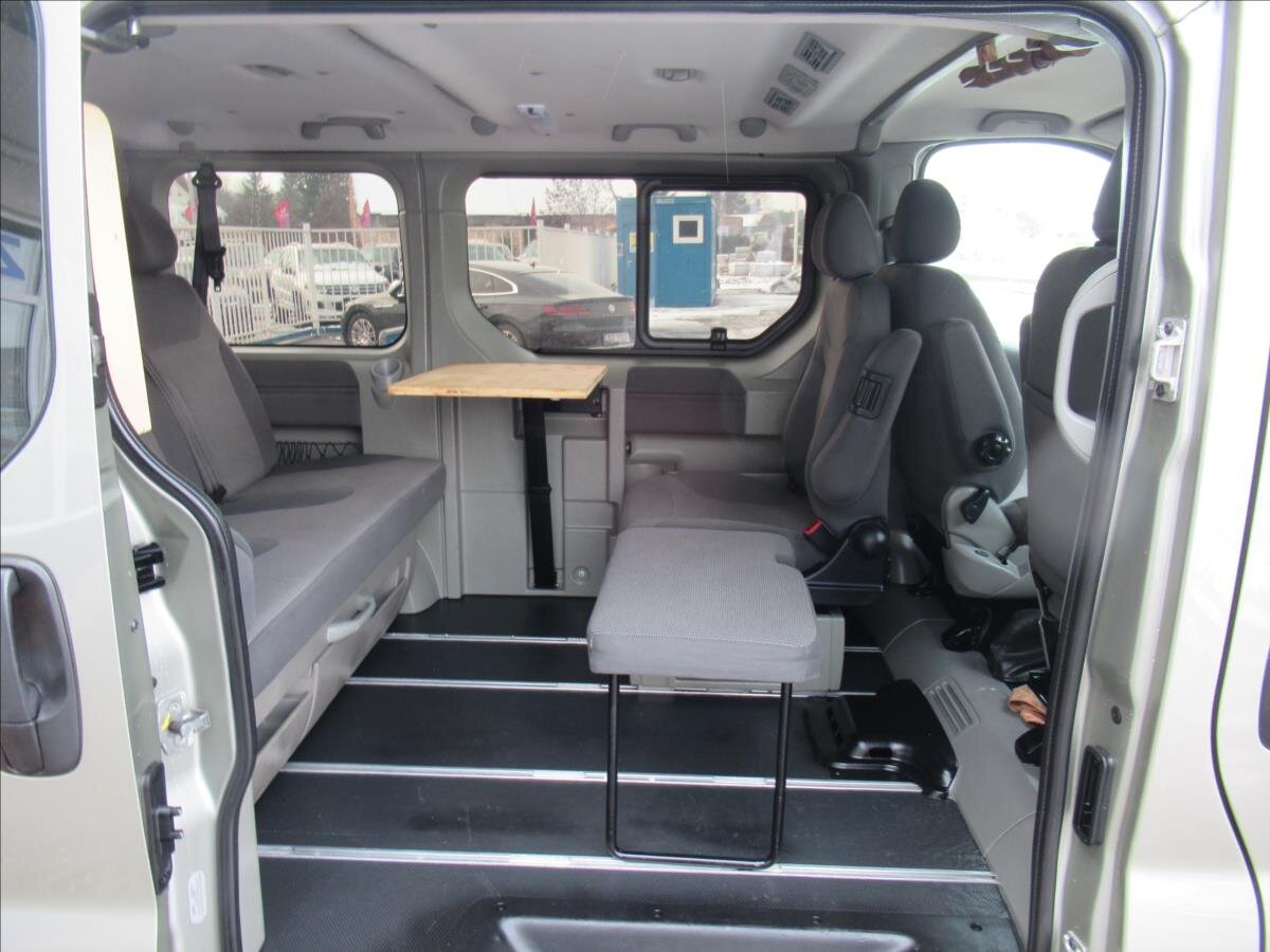 Opel Vivaro Ostatní 2,5 l 84 kw